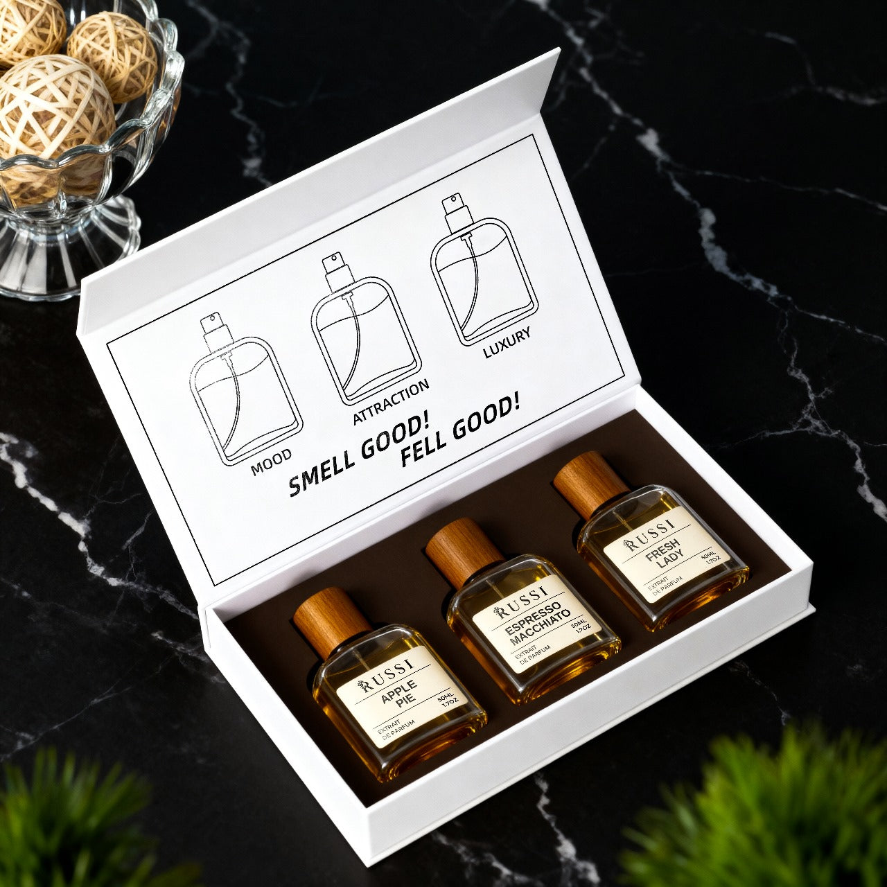 Parfumada kvepalų rinkinys – trys suderinti extrait de parfum kvapai viename prabangiame komplekte